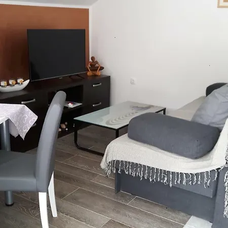 Zora Appartement *
